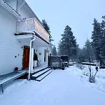 Villa Artists House *