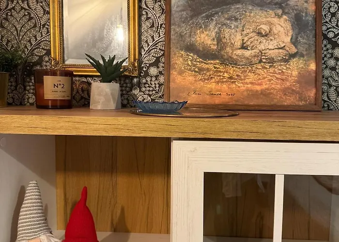 Artists House רובניימי