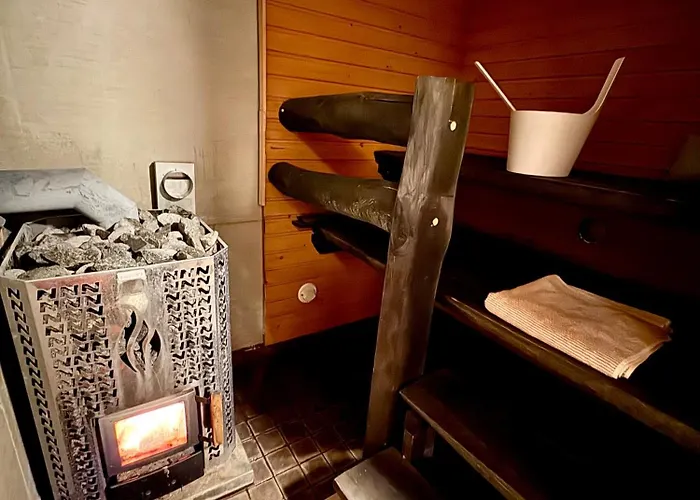 Huvilat Artists House *